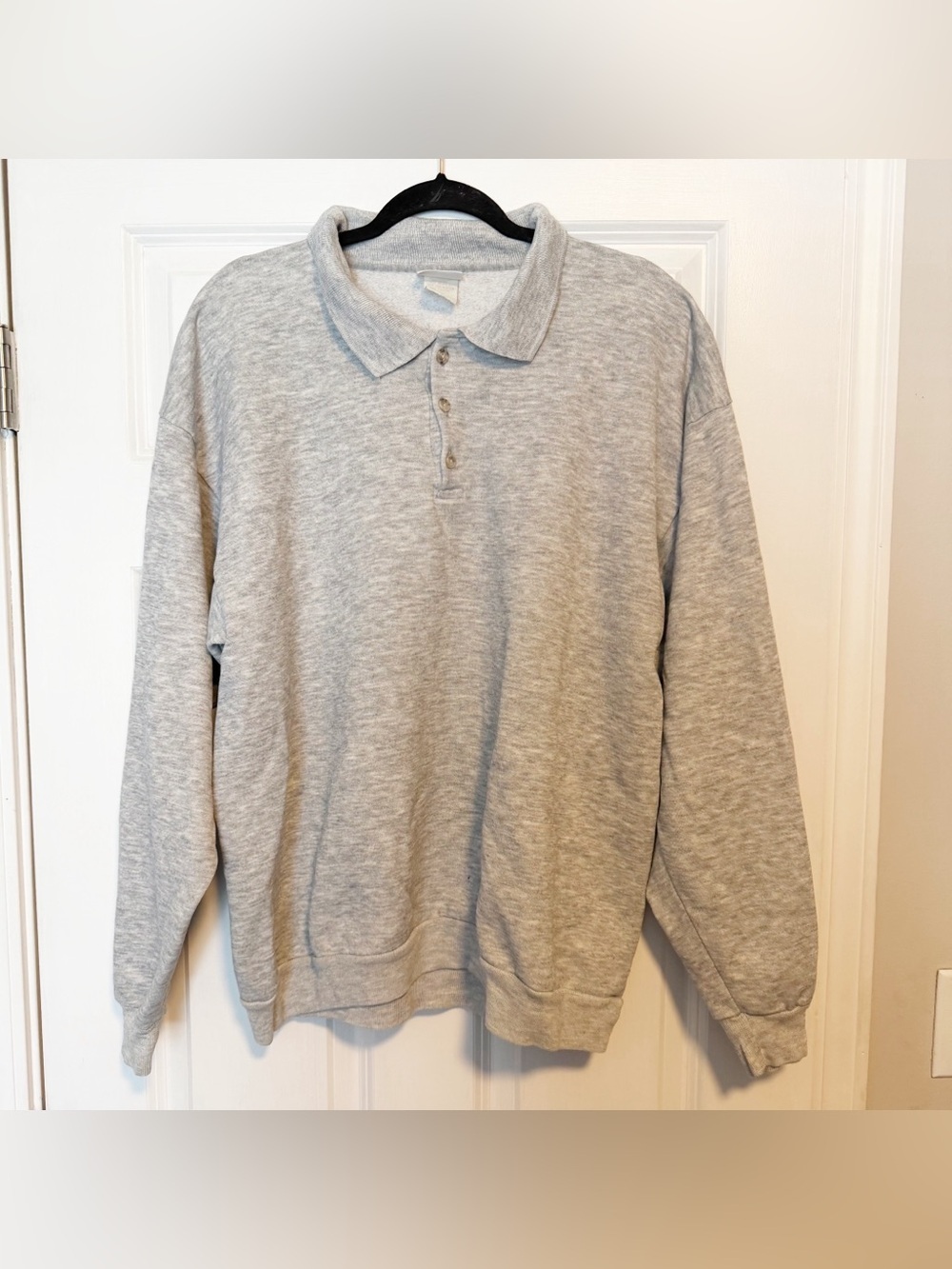 Vintage BW Bassett Walker collared button crewneck.